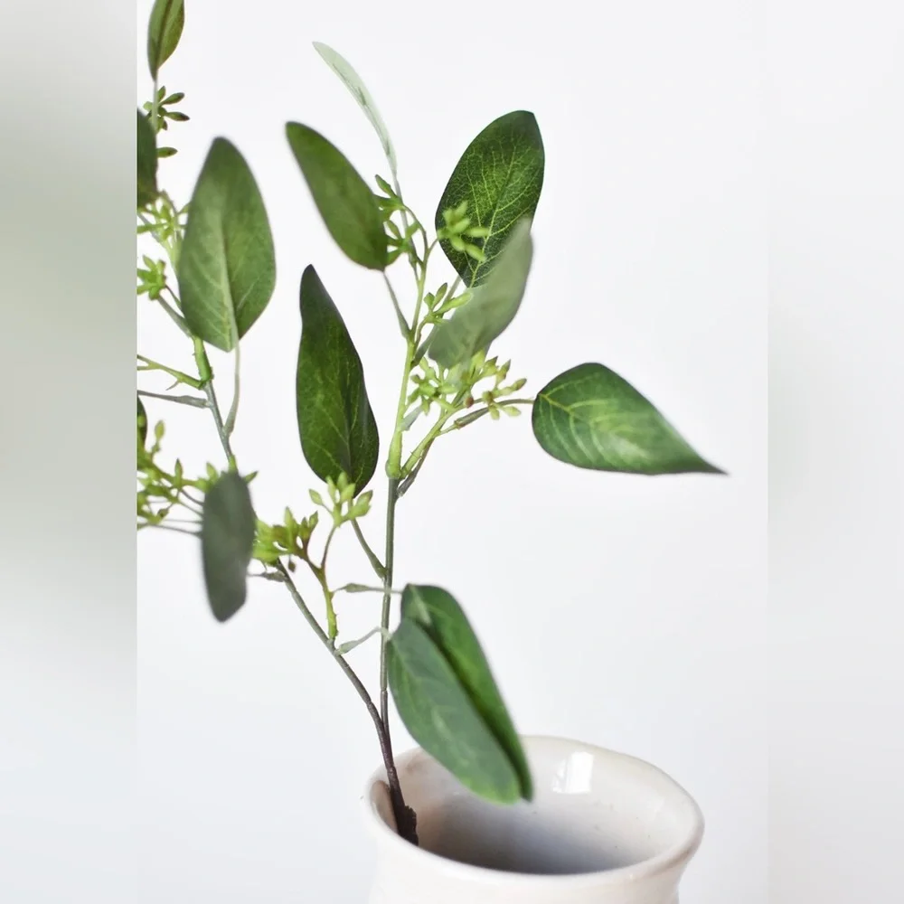 NWT 18 inch faux seeded eucalyptus greenery stem